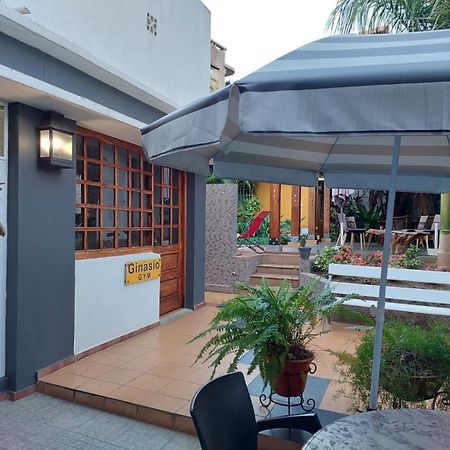 Palmeiras Guest House マプト エクステリア 写真