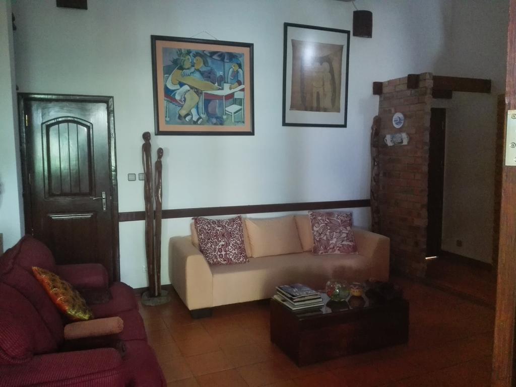 Palmeiras Guest House マプト エクステリア 写真