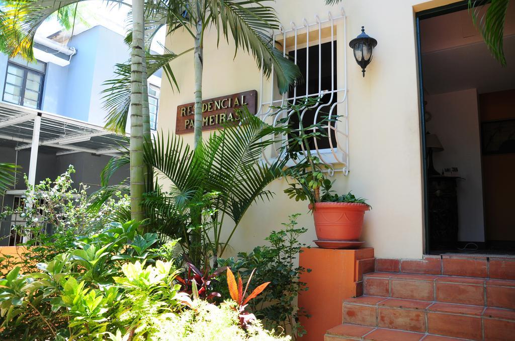 Palmeiras Guest House マプト エクステリア 写真