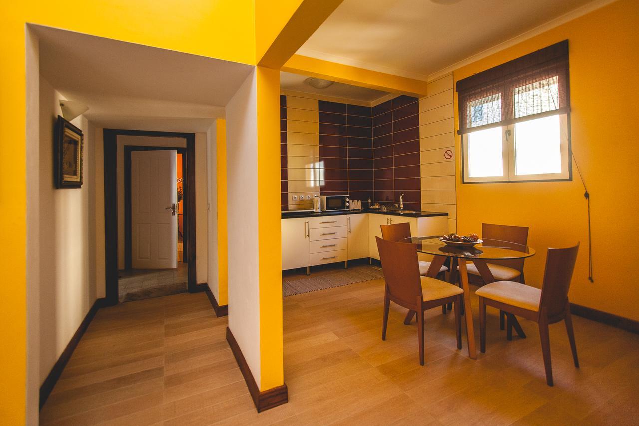 Palmeiras Guest House マプト エクステリア 写真
